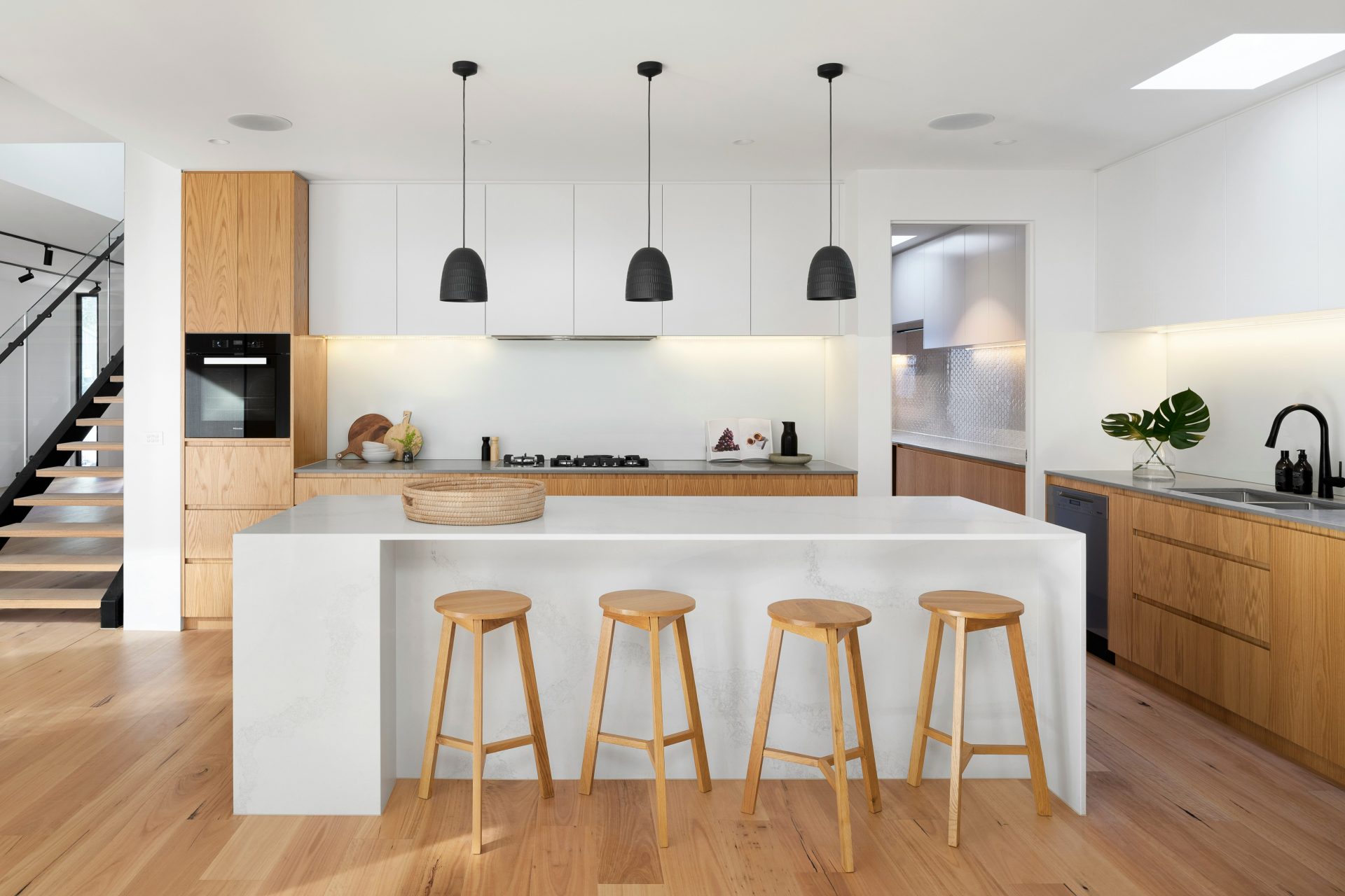 Cuisine moderne avec îlot central